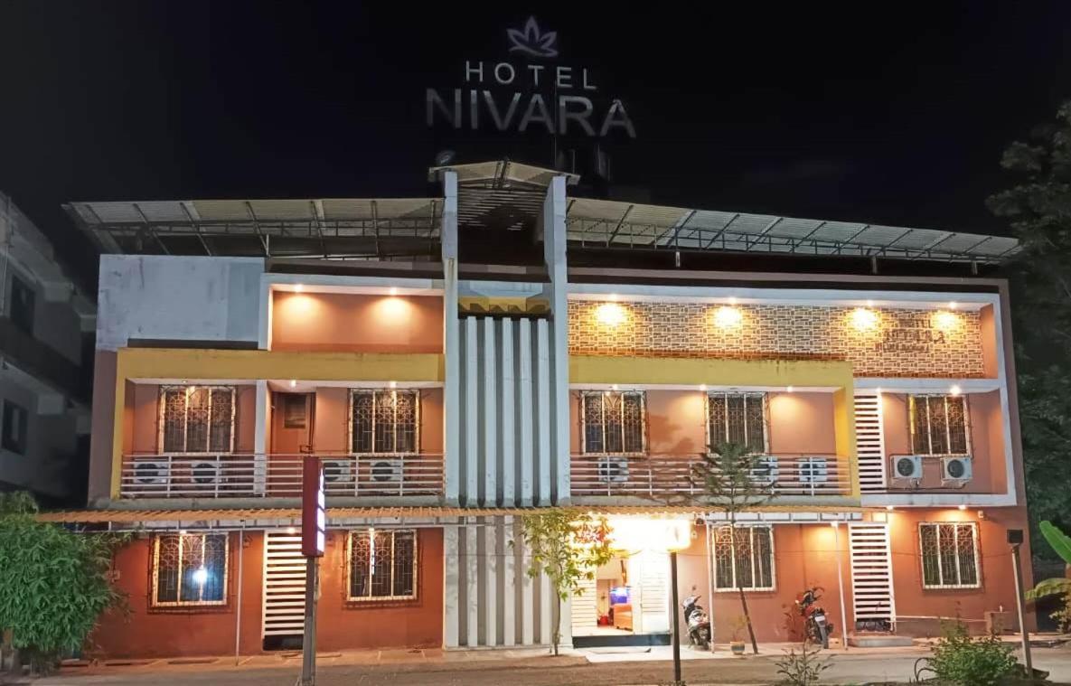 Hotel Nivara Navi Mumbai Exterior photo